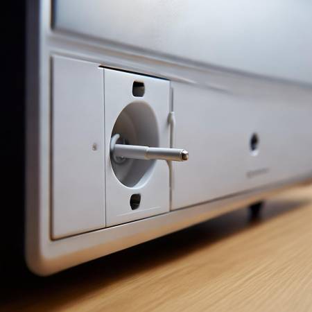 清洁插头,避免接触不良